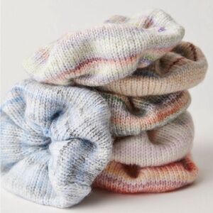 Free People Nina Jumbo Sweater Scrunchie
